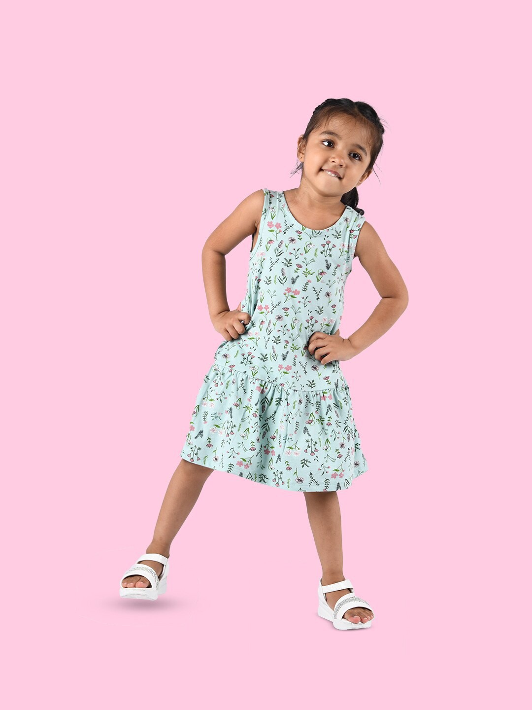 

Zalio Girls Teal & Green Floral A-Line Cotton Dress