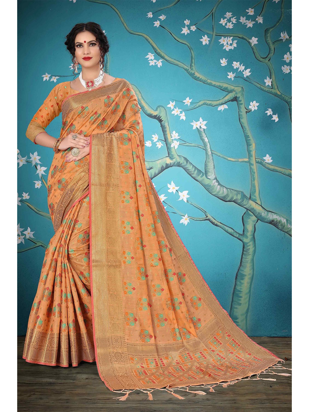 

Mizzific Peach-Coloured & Gold-Toned Woven Design Zari Pure Cotton Chanderi Saree