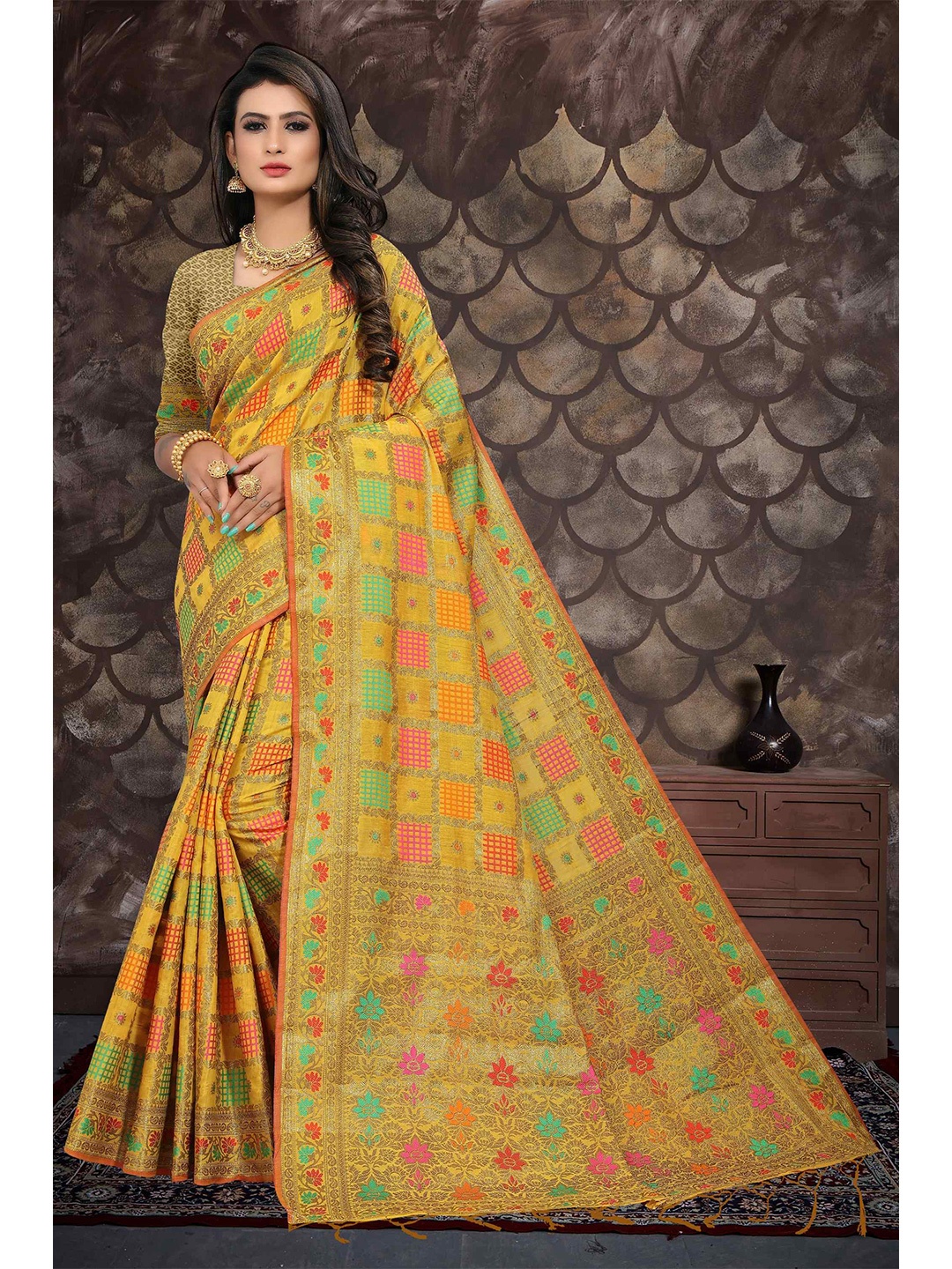 

Mizzific Yellow & Green Woven Design Zari Pure Cotton Chanderi Saree With Blouse Piece