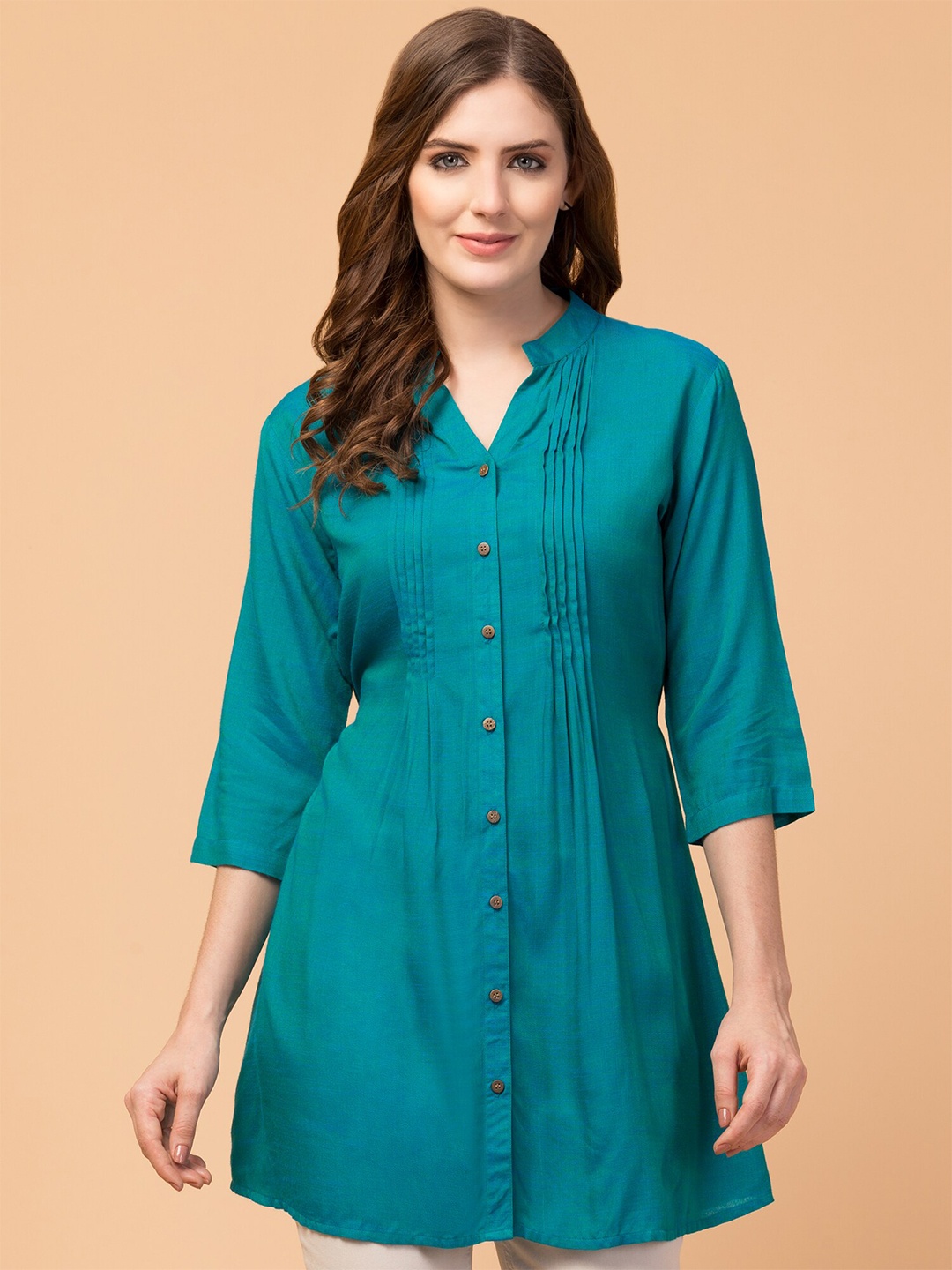 

Hive91 Women Green Pin Tuck Mandarin Collar Tunic