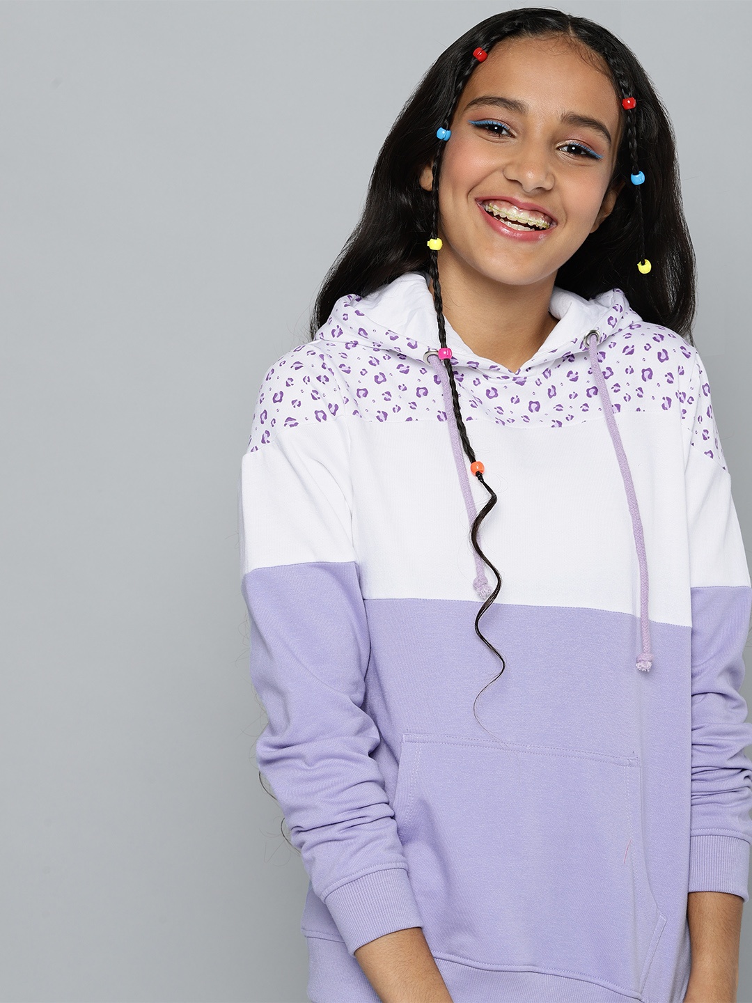 

JUSTICE Girls White & Lavender Colourblocked Hooded Sweatshirt