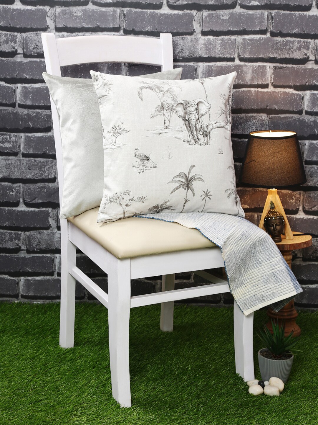 

Just Home Set of 2 Grey & White Pure Cotton Digital Printed Square Cushion Cover