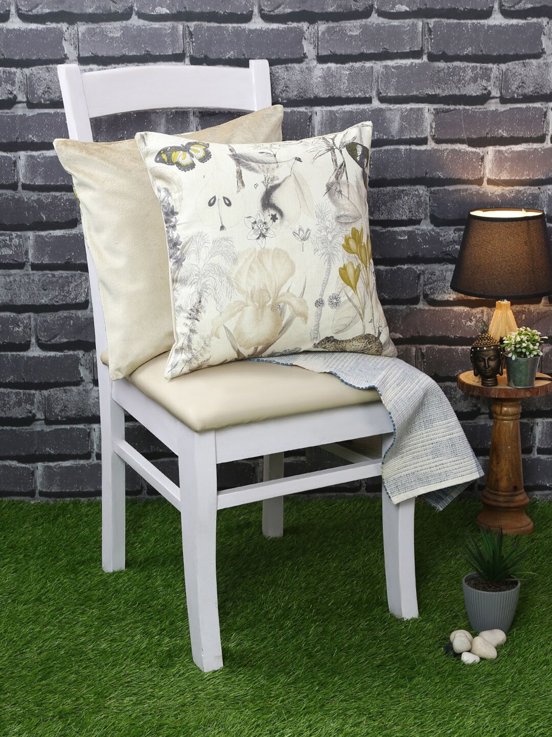 

Just Home Set of 2 White & Beige Pure Cotton Digital Printed Square Cushion Cover