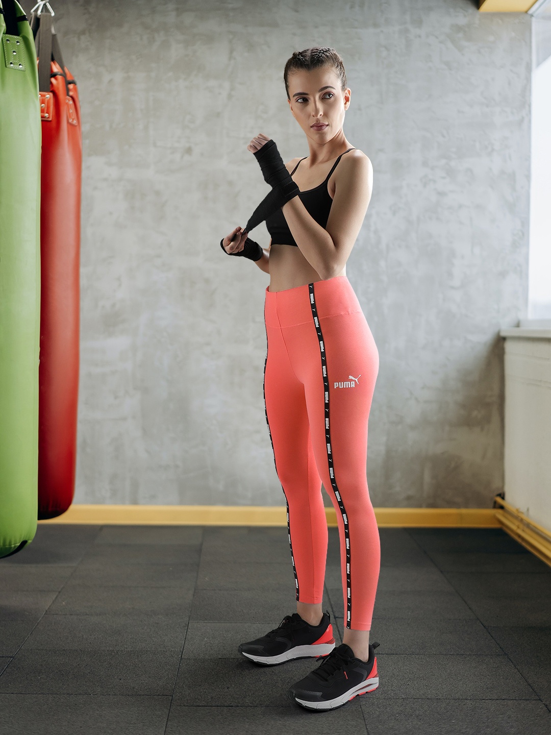 

Puma Women Rust Pink Solid Power Tape Tights