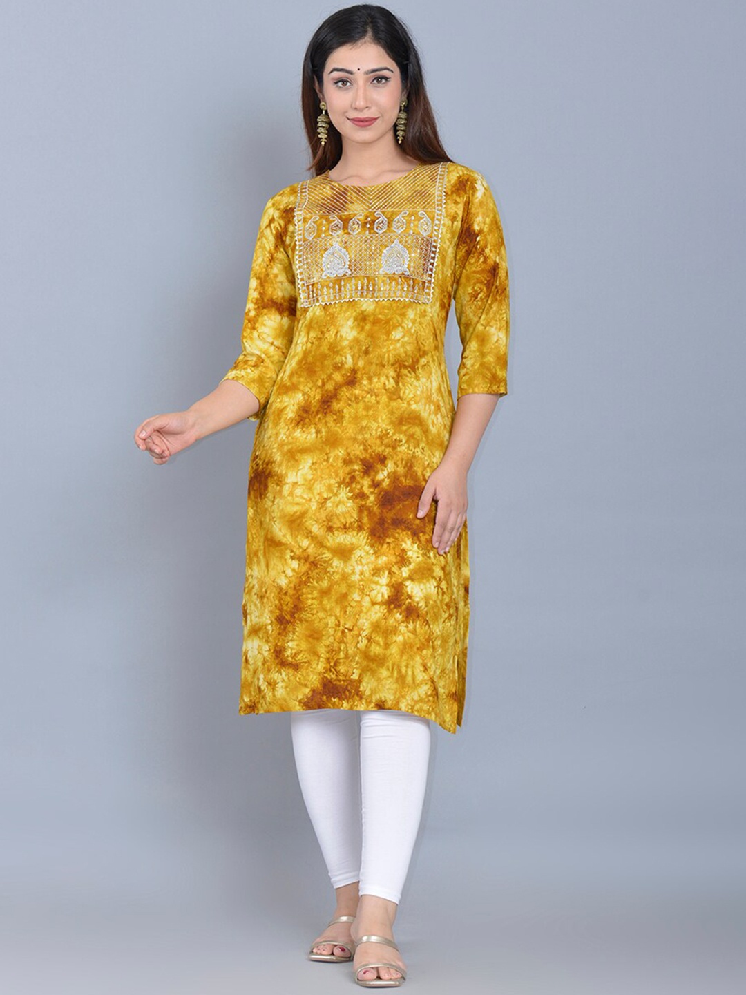 

Bachuu Women Mustard Yellow Dyed Gotta Patti Kurta