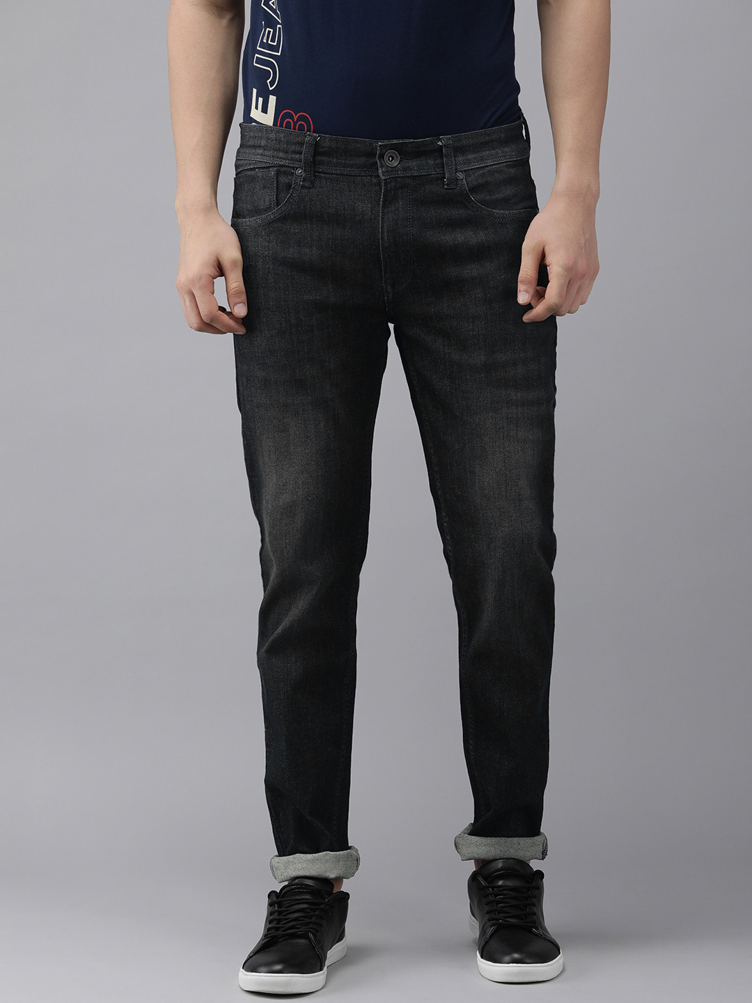 

Pepe Jeans Men Black Tapered Fit Low-Rise Light Fade Stretchable Jeans