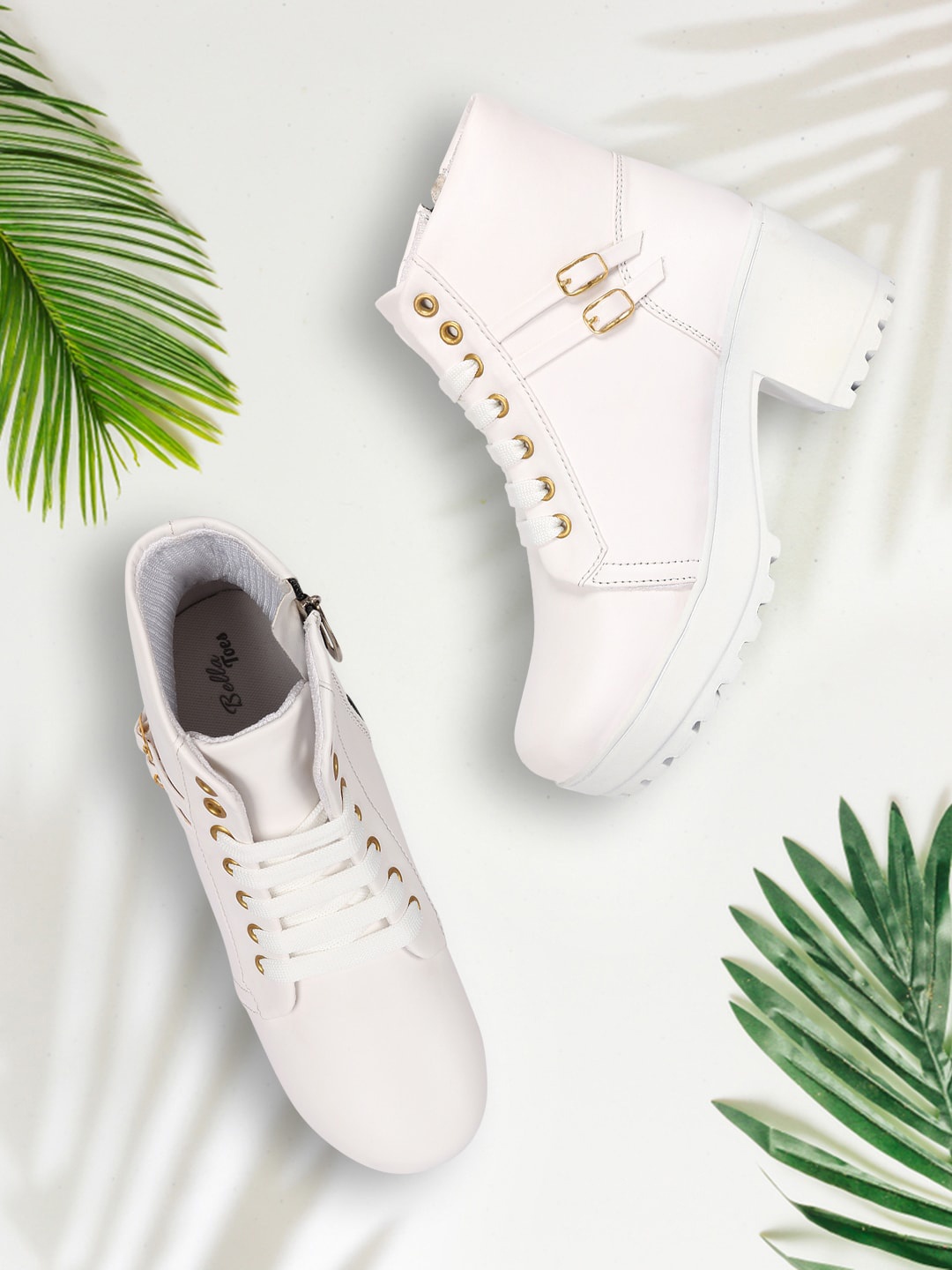 

Bella Toes Women White Solid Boots