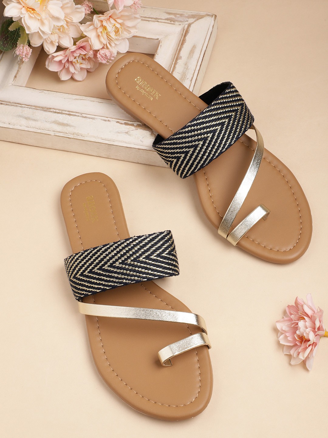 

Anouk Women Gold-Toned & Navy Blue Chevron Woven Design Handcrafted One Toe Flats
