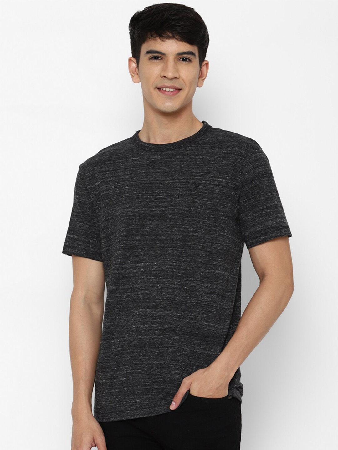 

AMERICAN EAGLE OUTFITTERS Men Black Raw Edge T-shirt