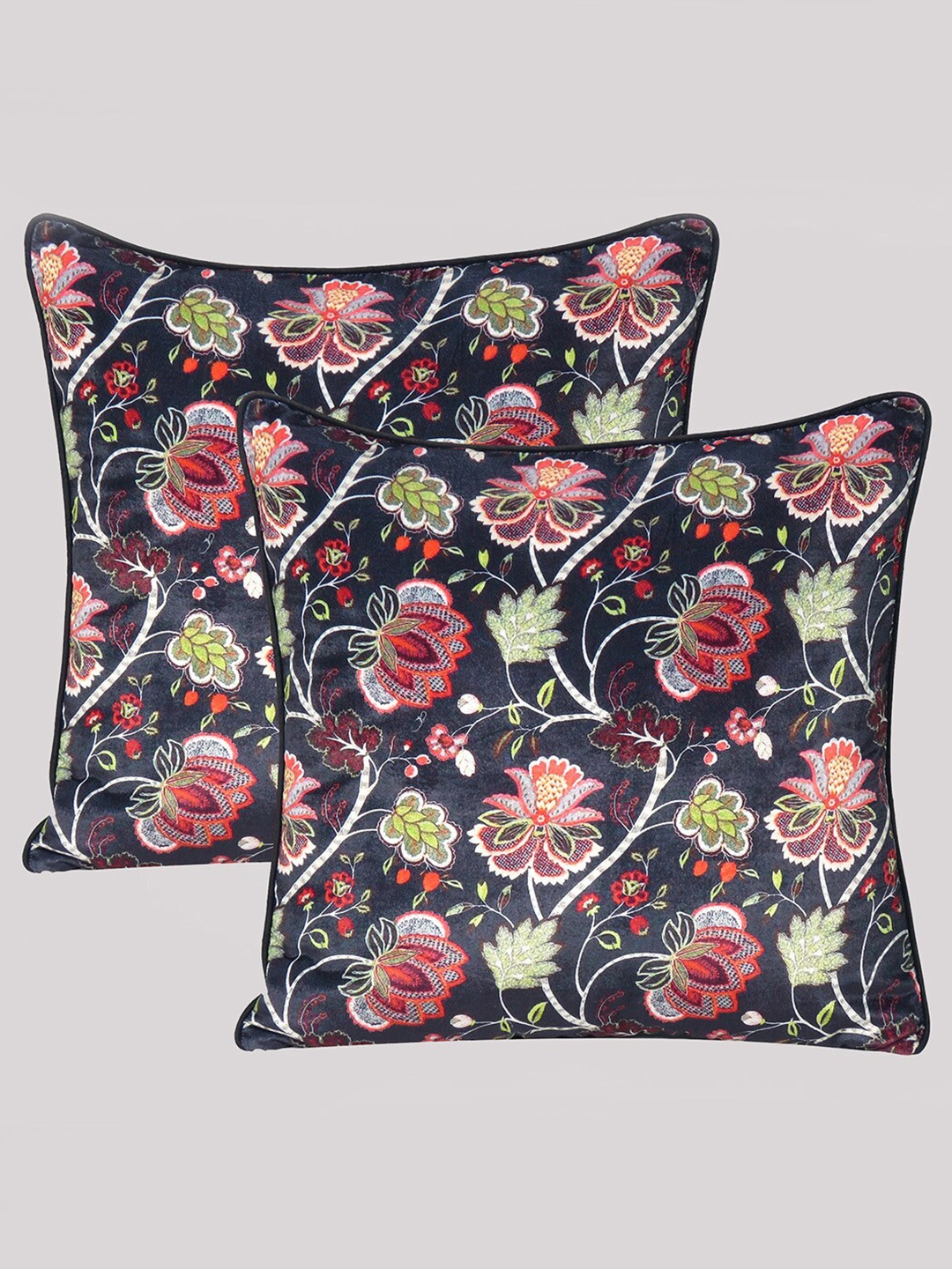 

OUSSUM Black & Green Set of 2 Floral Velvet Square Cushion Covers