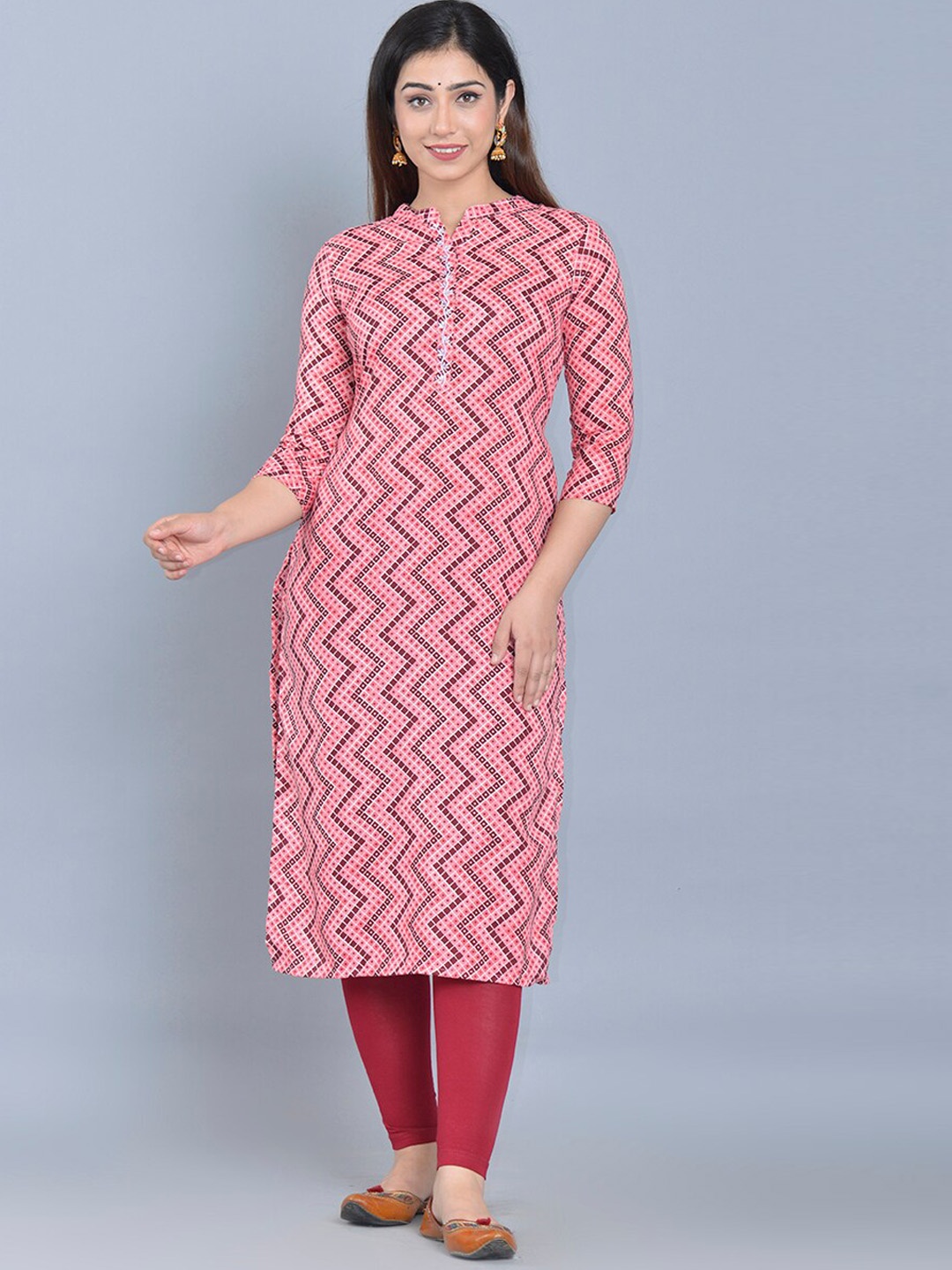 

Bachuu Women Pink Geometric Printed Gotta Patti Kurta