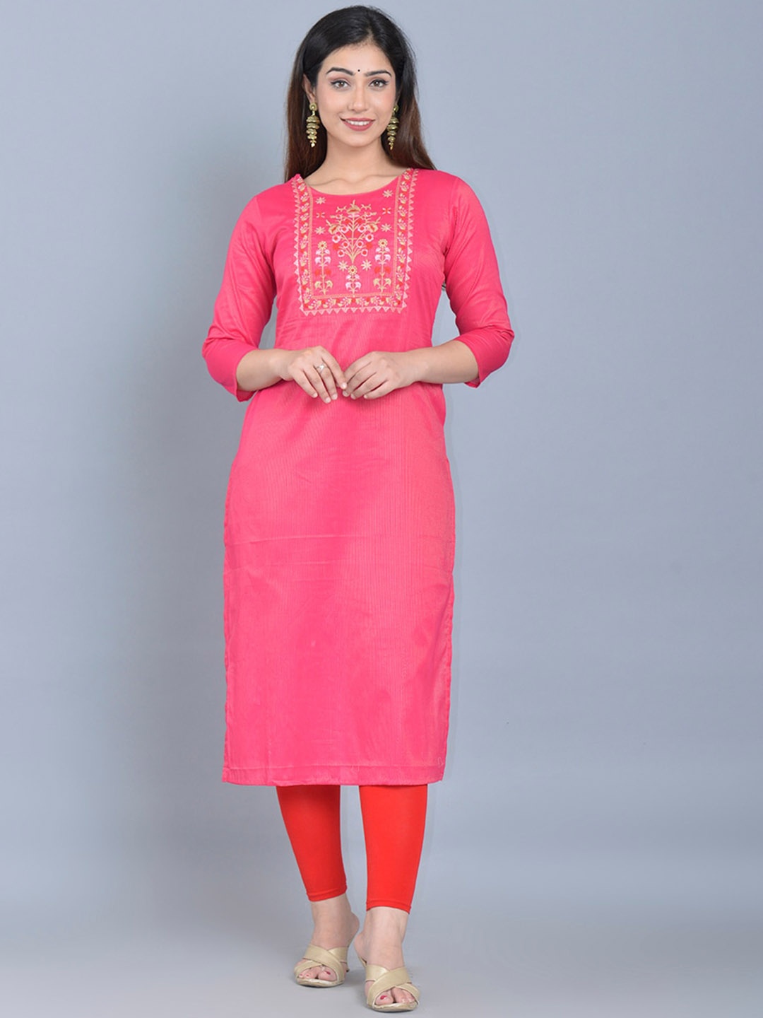 

Bachuu Women Rose Gold Floral Yoke Design Kurta