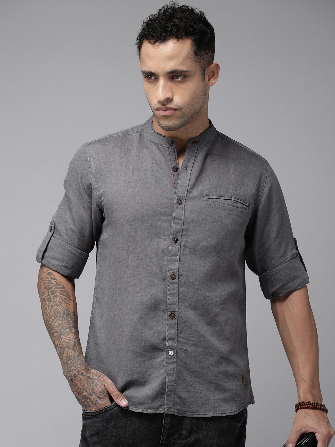 

Roadster Men Grey Casual Cotton Linen Shirt