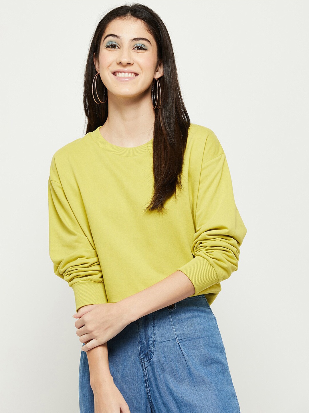 

max Women Yellow Solid Drop Shoulder Sweatshirt