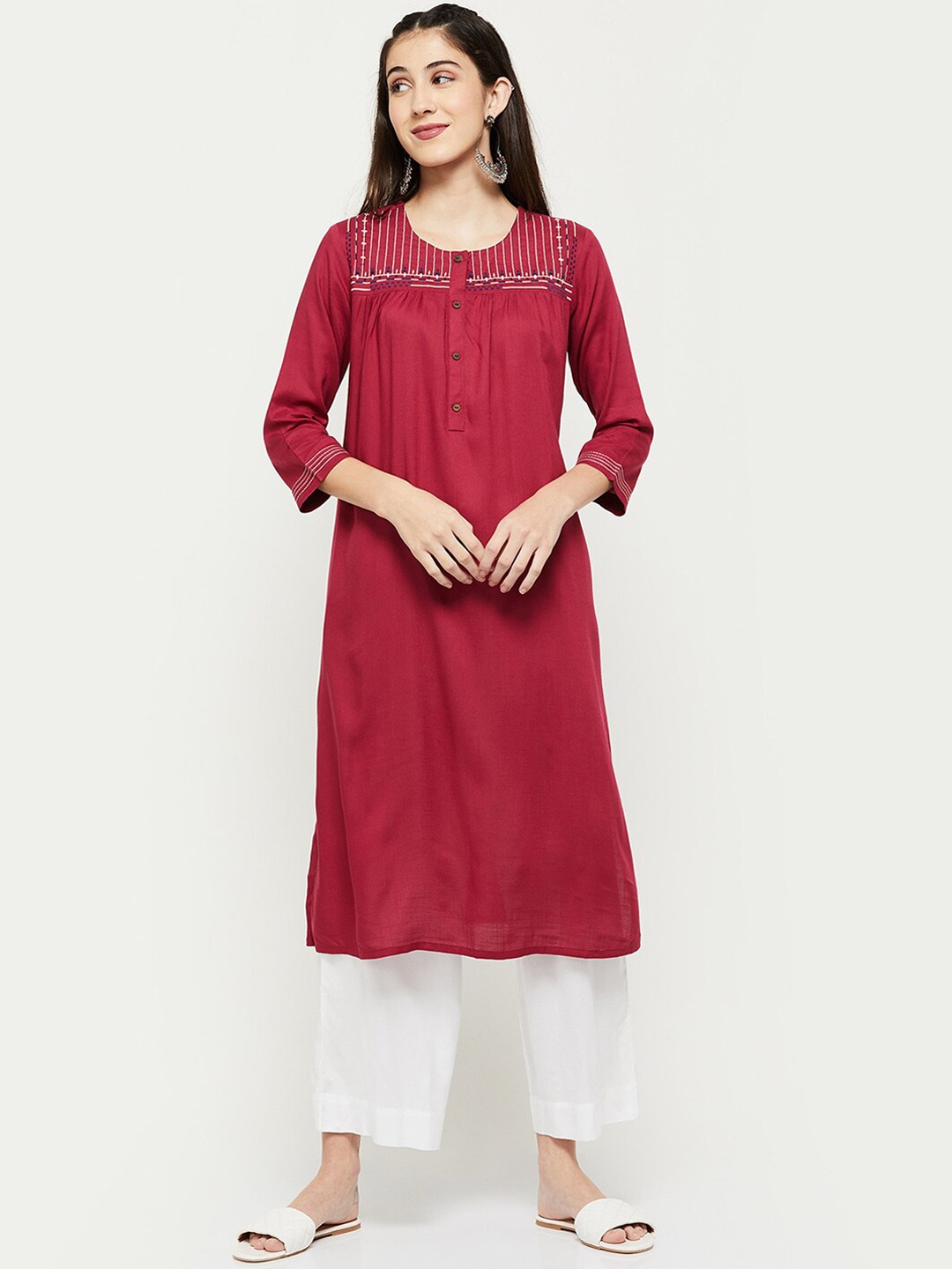 

max Women Red Yoke Design Thread Work Kurta