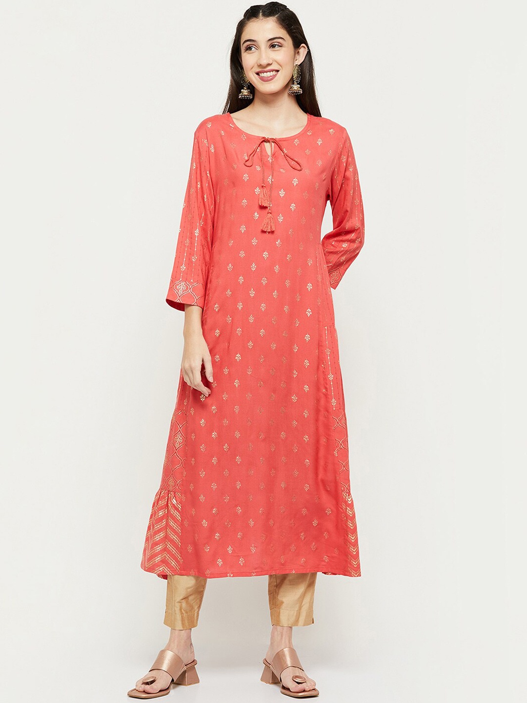 

max Women Coral Ethnic Motifs Keyhole Neck Flared Sleeves Thread Work Kurta