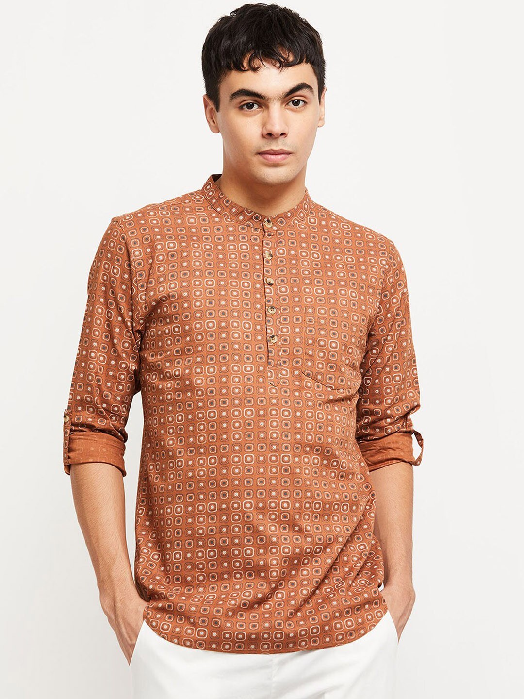 

max Men Orange Geometric Thread Work Pathani Kurta