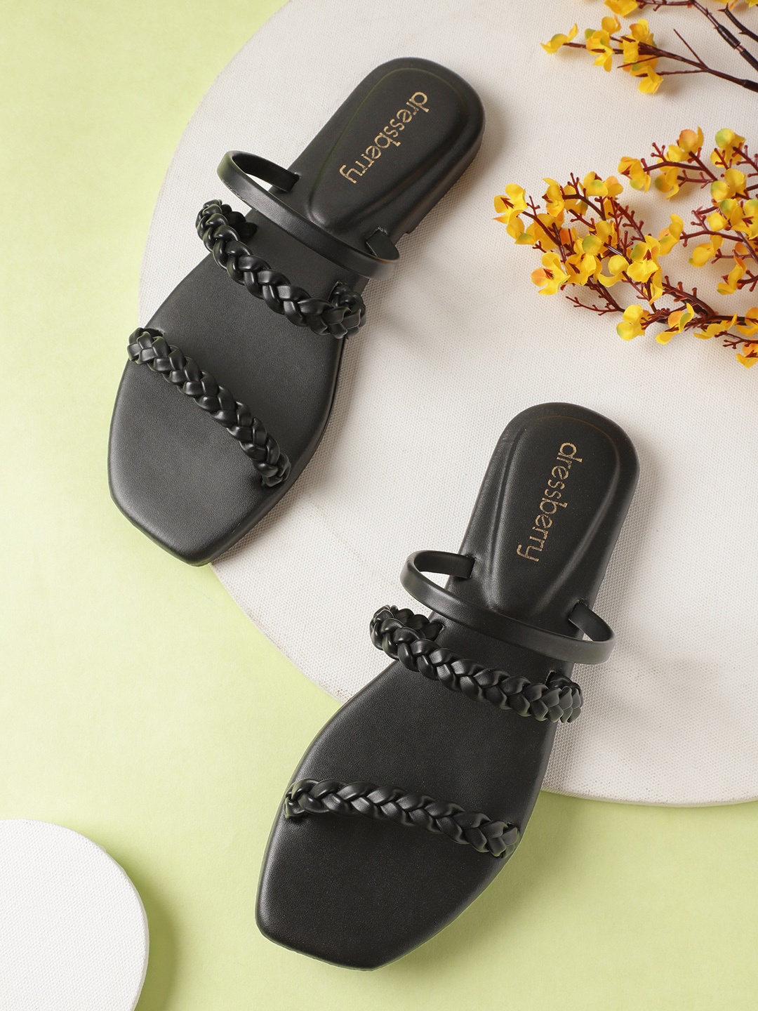 

DressBerry Women Black Solid Braided Open Toe Flats