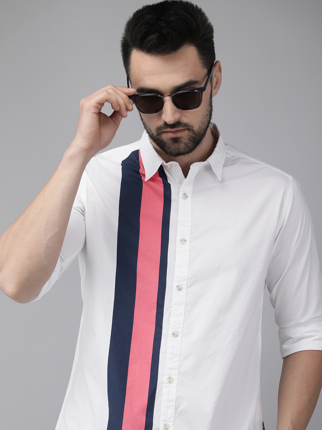 

Pepe Jeans Men White Solid Pure Cotton Casual Shirt with Vertical Stripe Detail