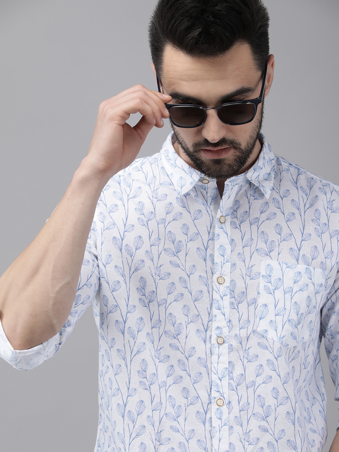 

Pepe Jeans Men White Tropical Printed Casual Shirt