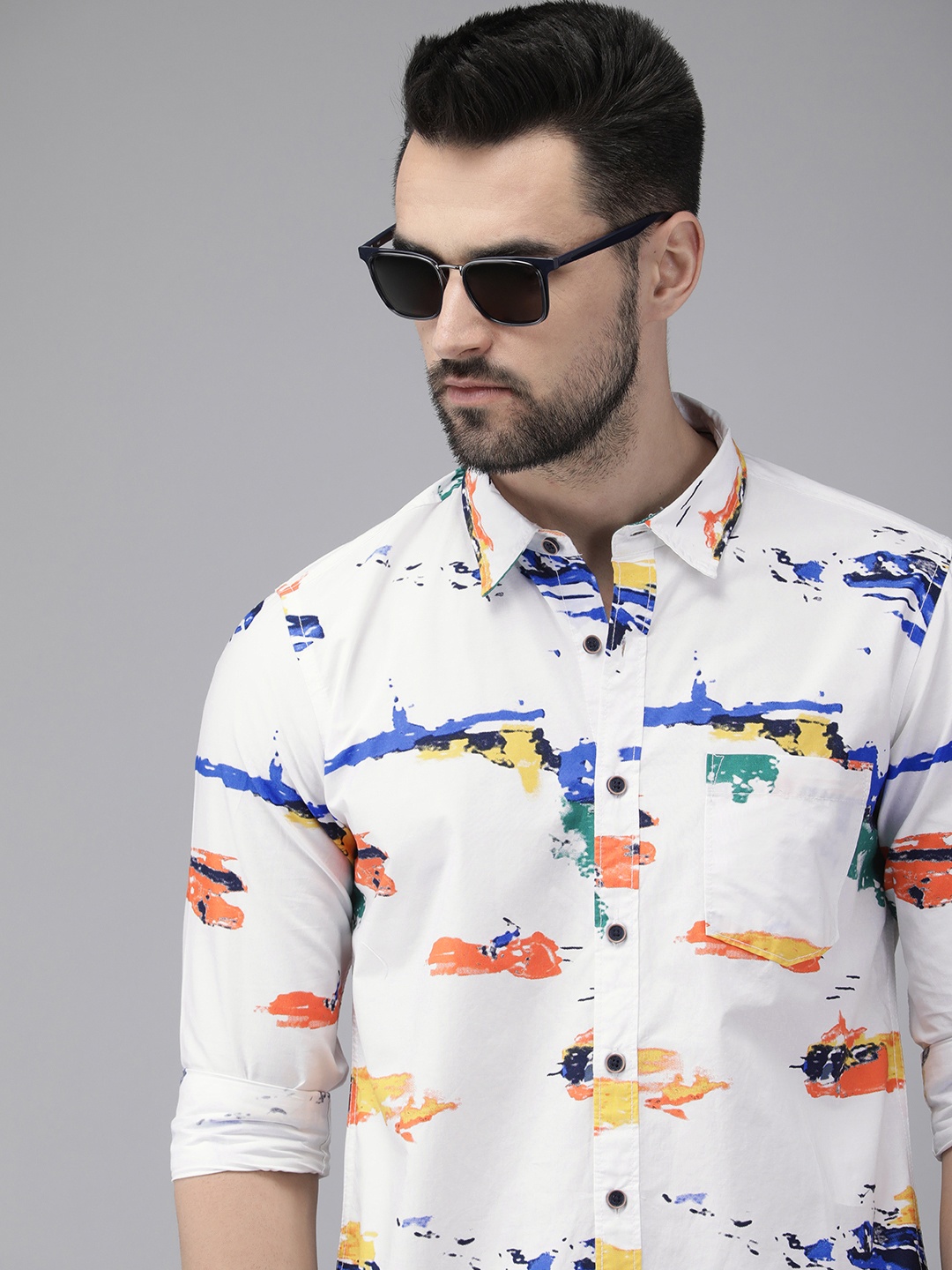 

Pepe Jeans Men White Abstract Printed Pure Cotton Casual Shirt