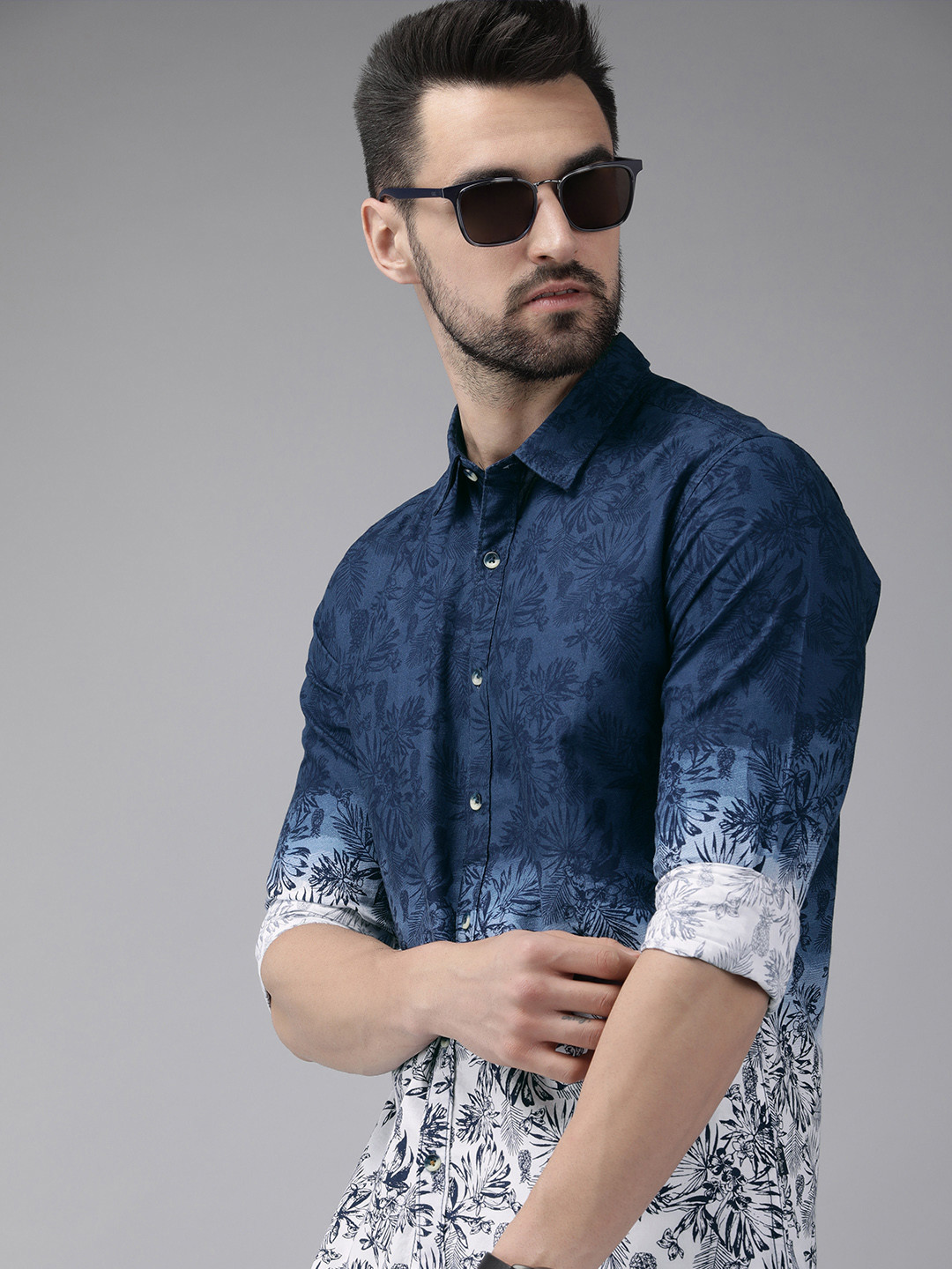 

Pepe Jeans Men Navy Blue Tropical Printed Pure Cotton Casual Shirt