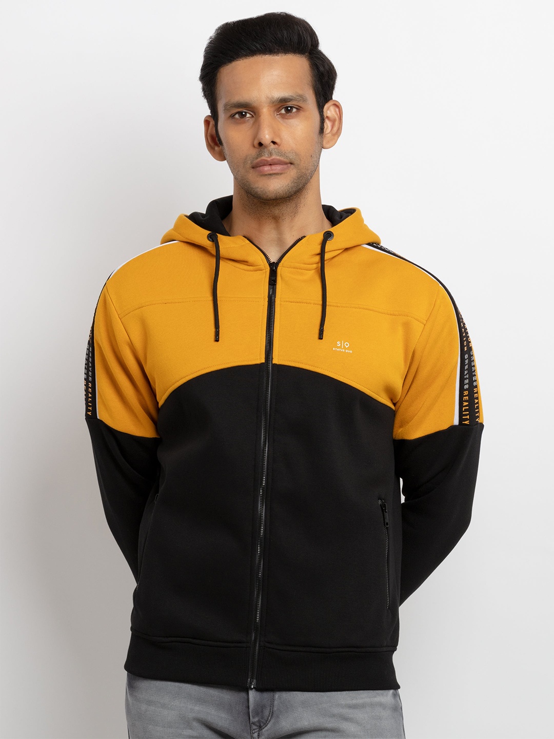 

Status Quo Men Mustard Colourblocked Sweatshirt