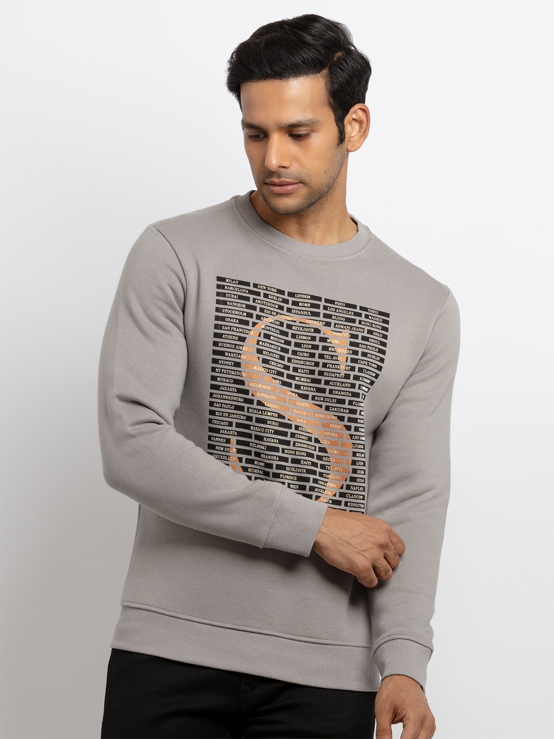 

Status Quo Men Grey Printed Sweatshirt