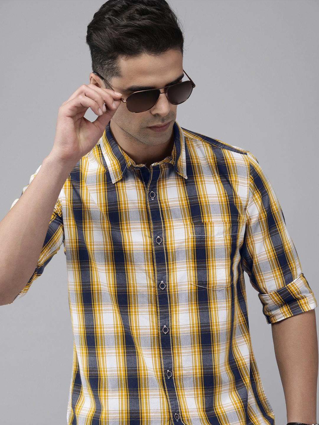 

Pepe Jeans Men Yellow And Navy Blue Tartan Checked Pure Cotton Casual Shirt