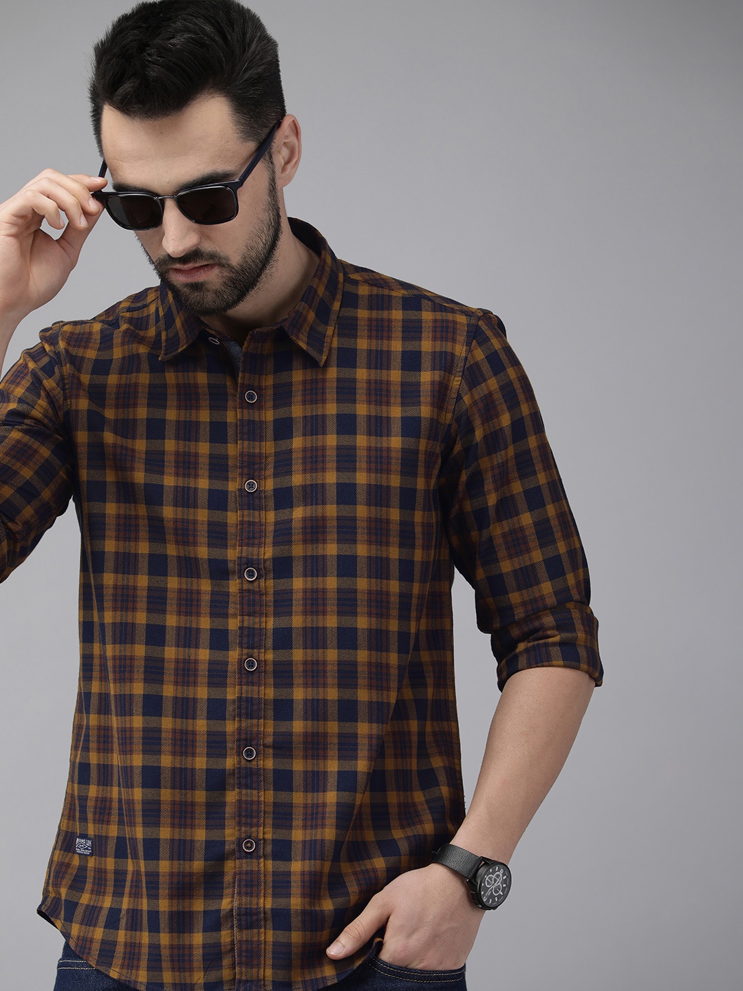 

Pepe Jeans Men Brown Tartan Checks Casual Shirt