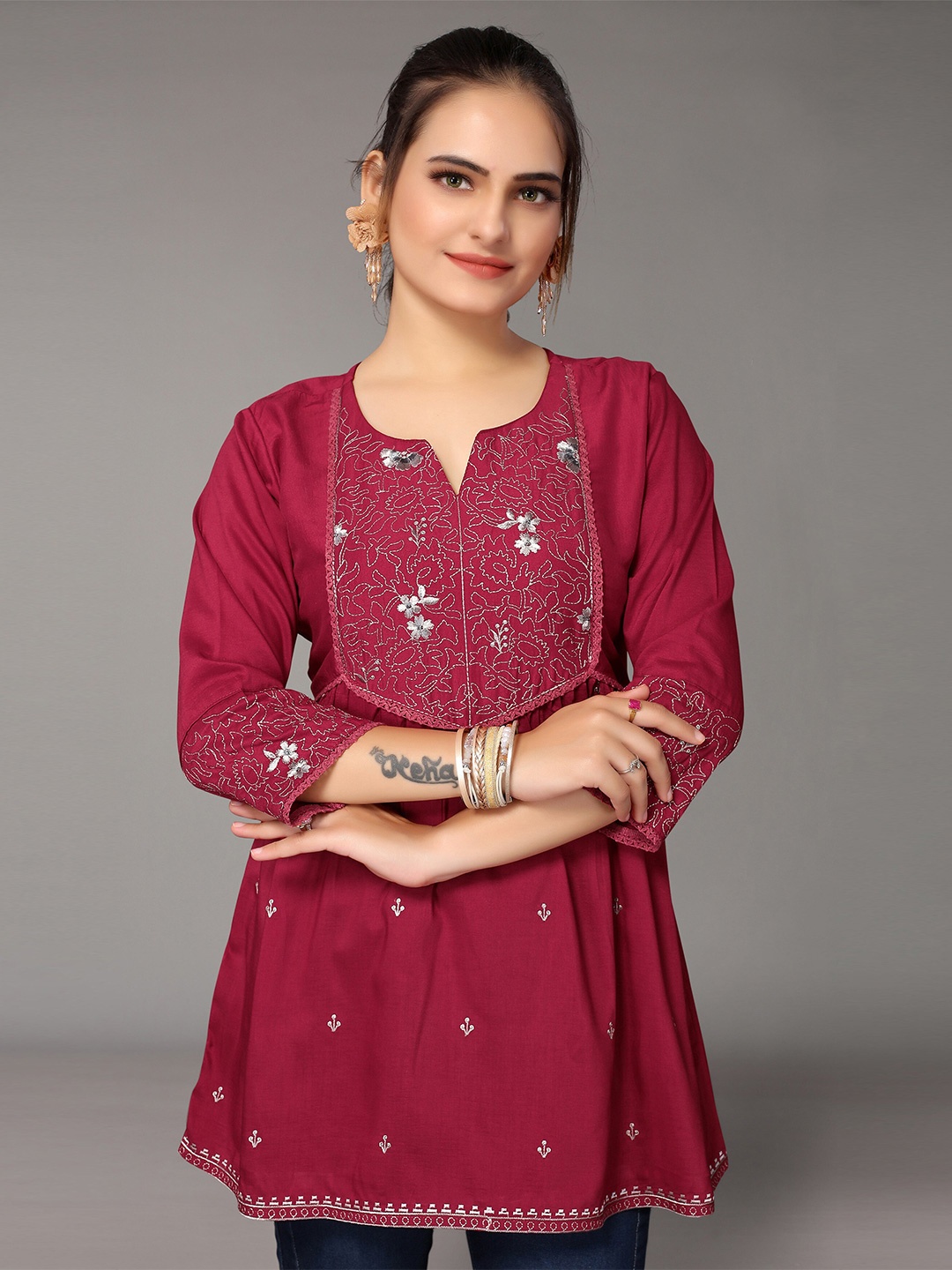 

Nimayaa Maroon Embellished Indigo Top