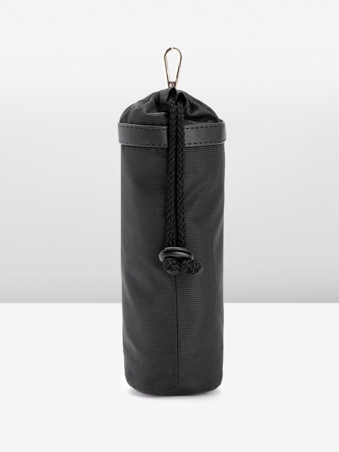 

Baggit Women Solid Travel Pouch, Black