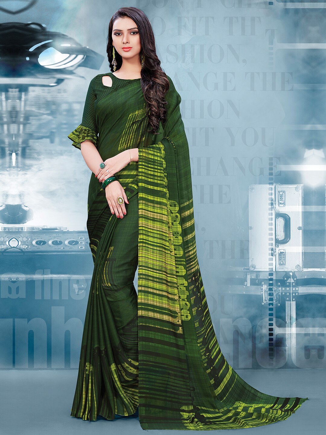 

Shaily Green Geometric Printed Saree