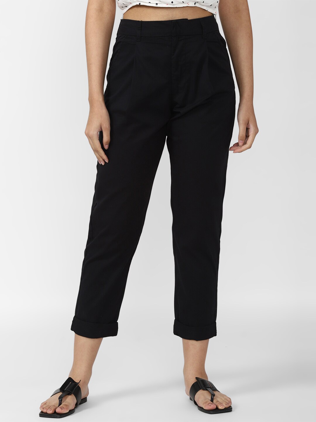 

FOREVER 21 Women Black Pleated Trousers