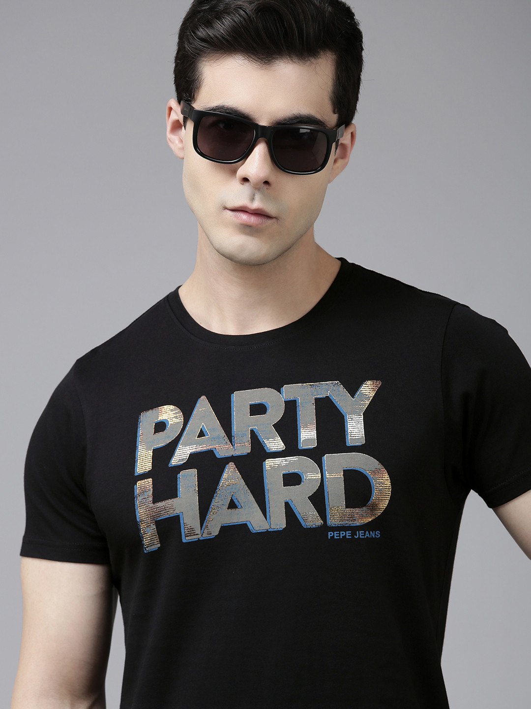 

Pepe Jeans Men Typography Print Knitted Pure Cotton Slim Fit T-shirt, Black
