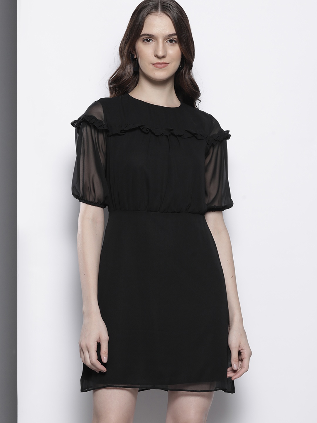 

Trendyol Black Solid Blouson Dress With Frilled Trims