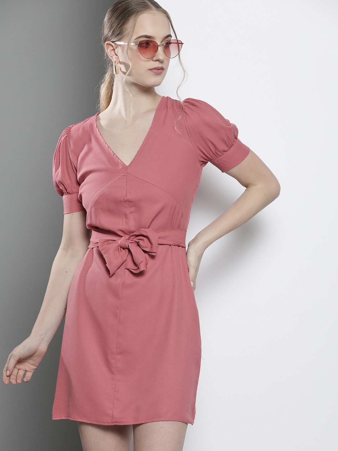 

Trendyol Women Dusty Pink Solid A-Line Dress with Belt, Rose