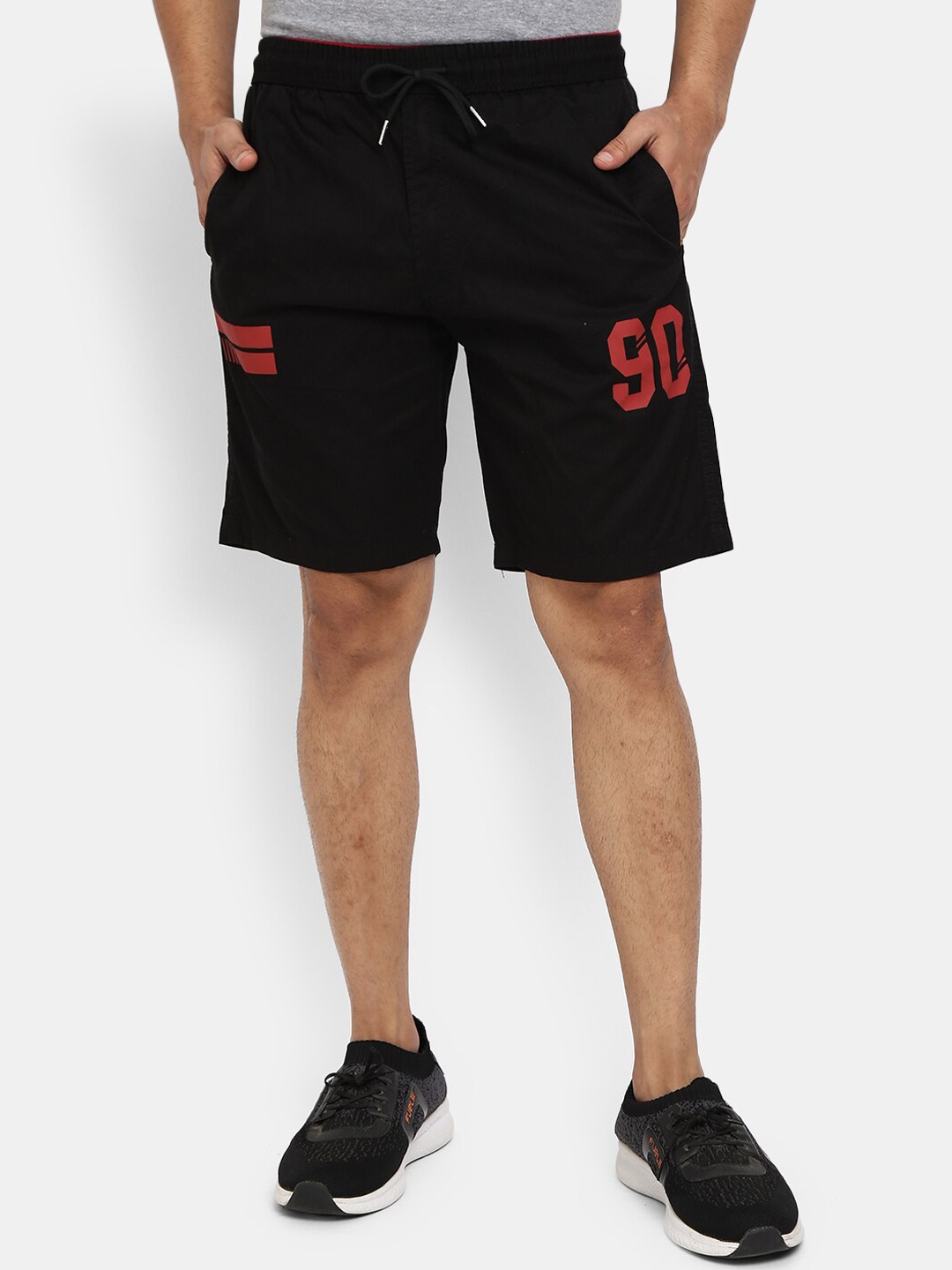 

V-Mart Men Black Typography Printed Shorts