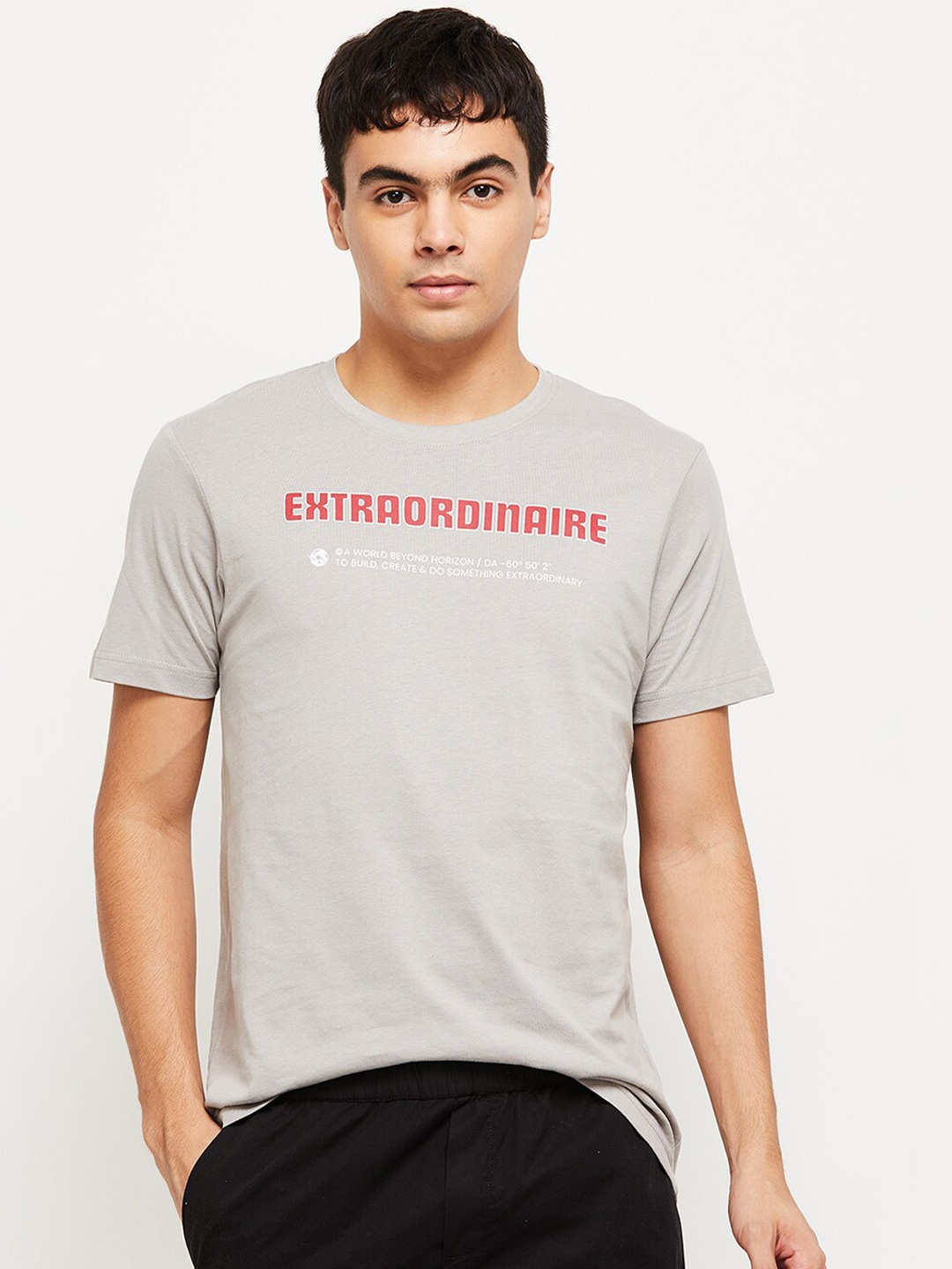 

max Men Grey Typography Printed Pure Cotton T-shirt