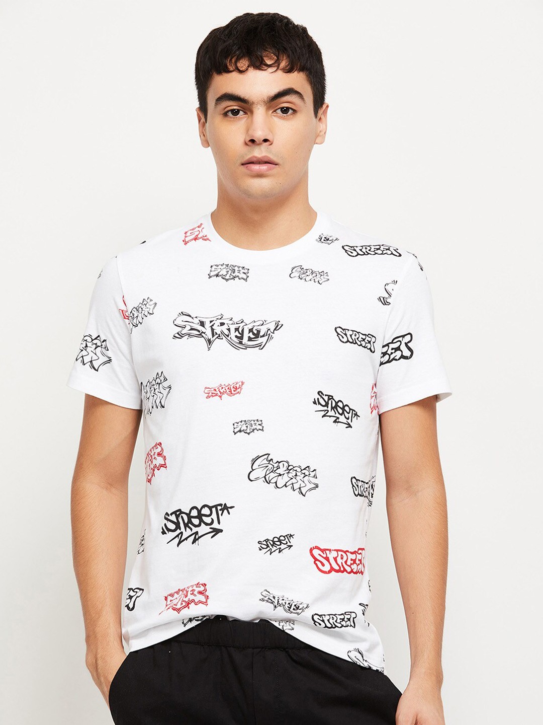 

max Men White & Black Typography Printed Cotton T-shirt