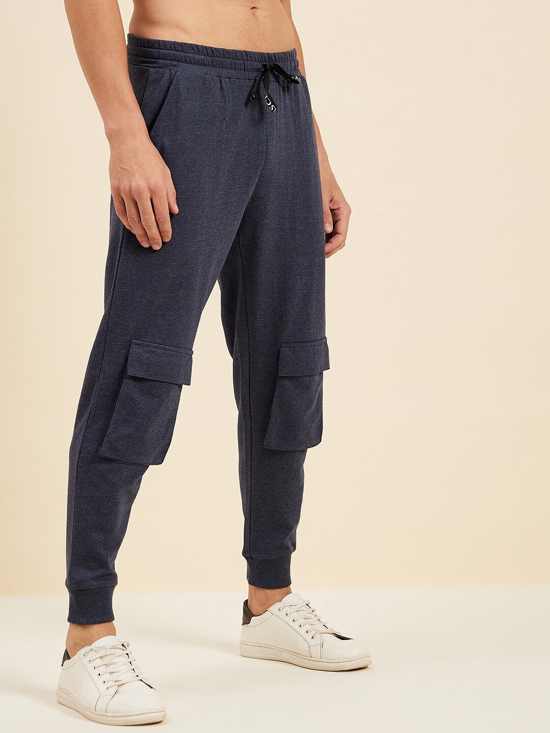 

MASCLN SASSAFRAS Men Blue Solid Relaxed-Fit Joggers