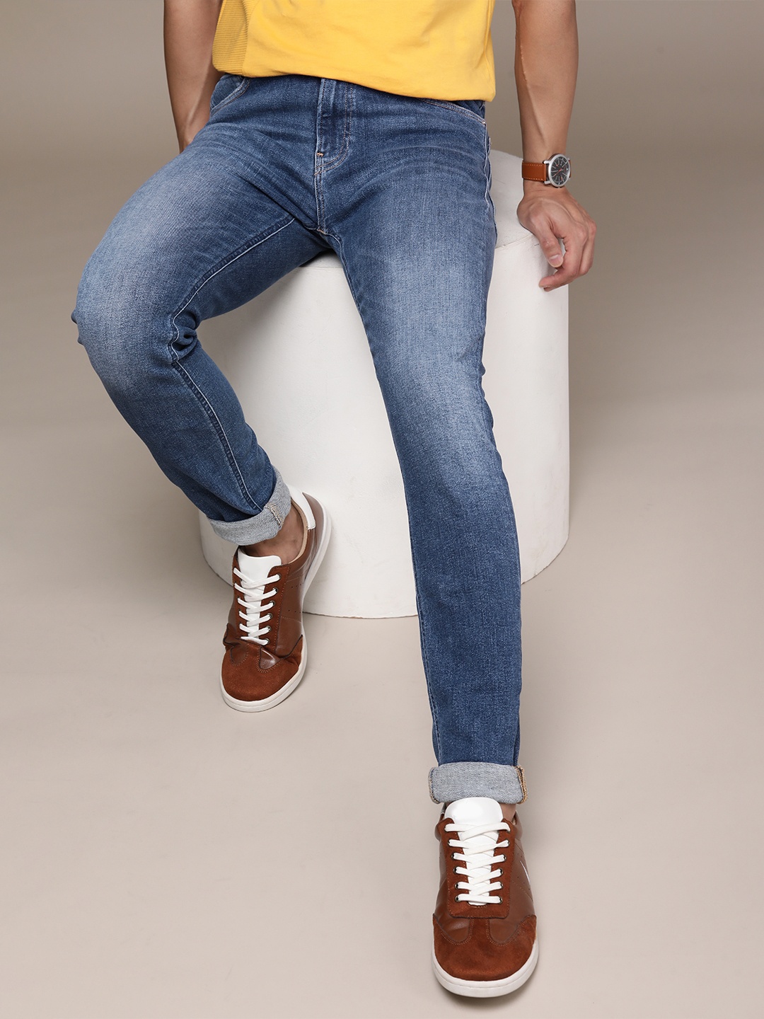 

Calvin Klein Jeans Men Blue Skinny Fit Light Fade Stretchable Jeans