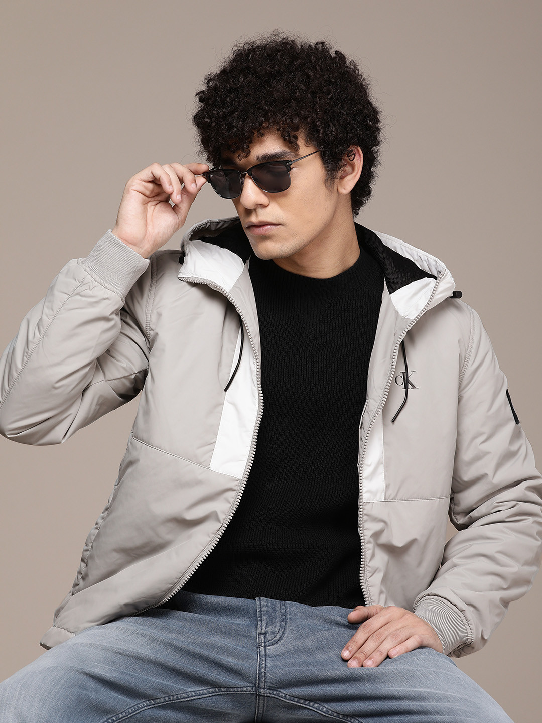 

Calvin Klein Jeans Men Grey Recycled REP-R-EVE Insulator Puffer Jacket with Applique