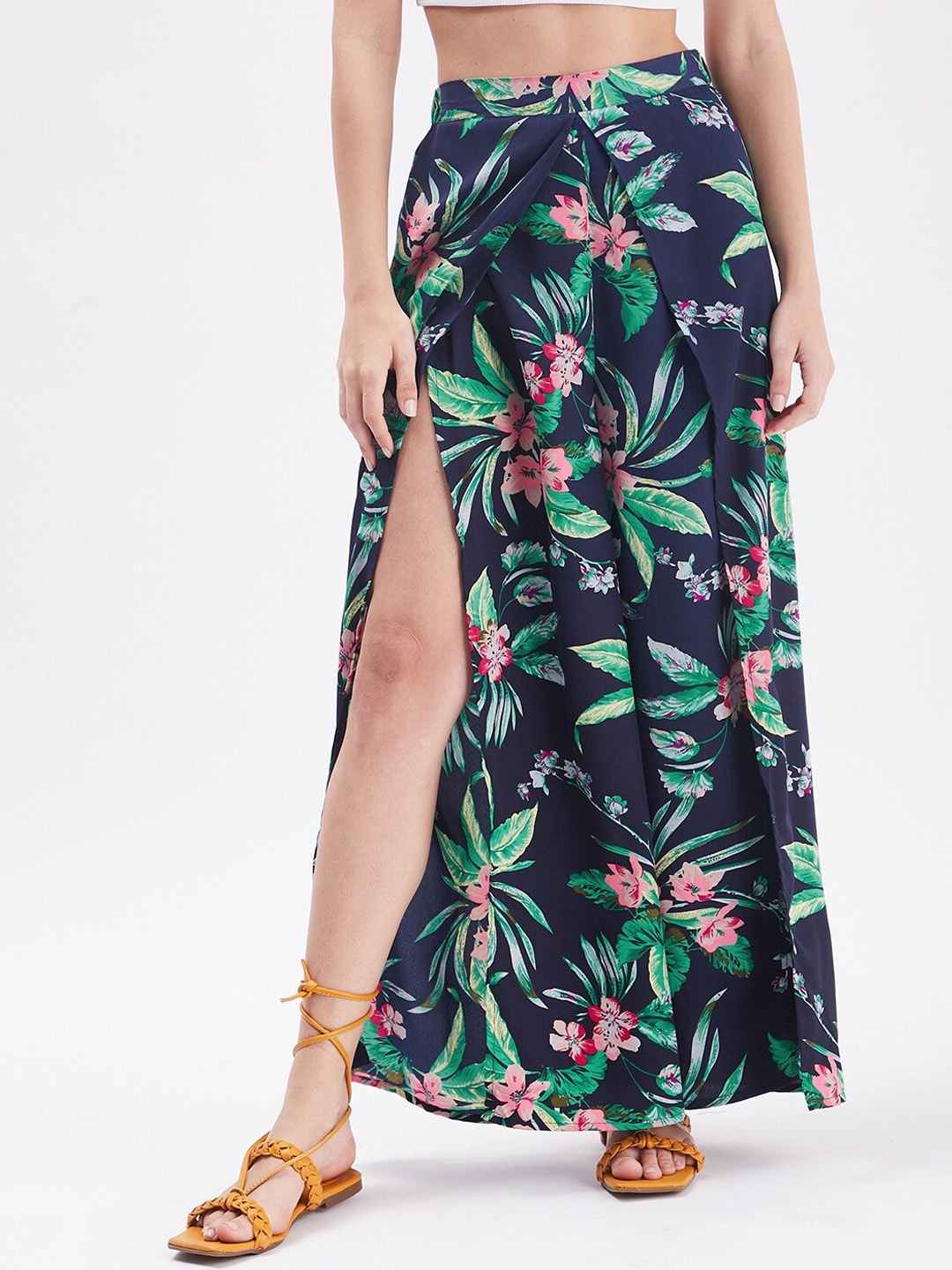 

PURYS Women Navy Blue Floral Printed Smart Flared Trouser