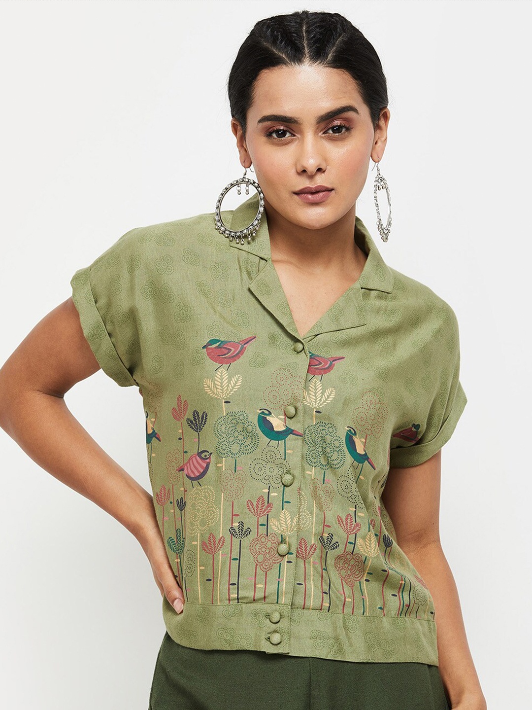 

max Green & Pink Floral Print Extended Sleeves Shirt Style Top