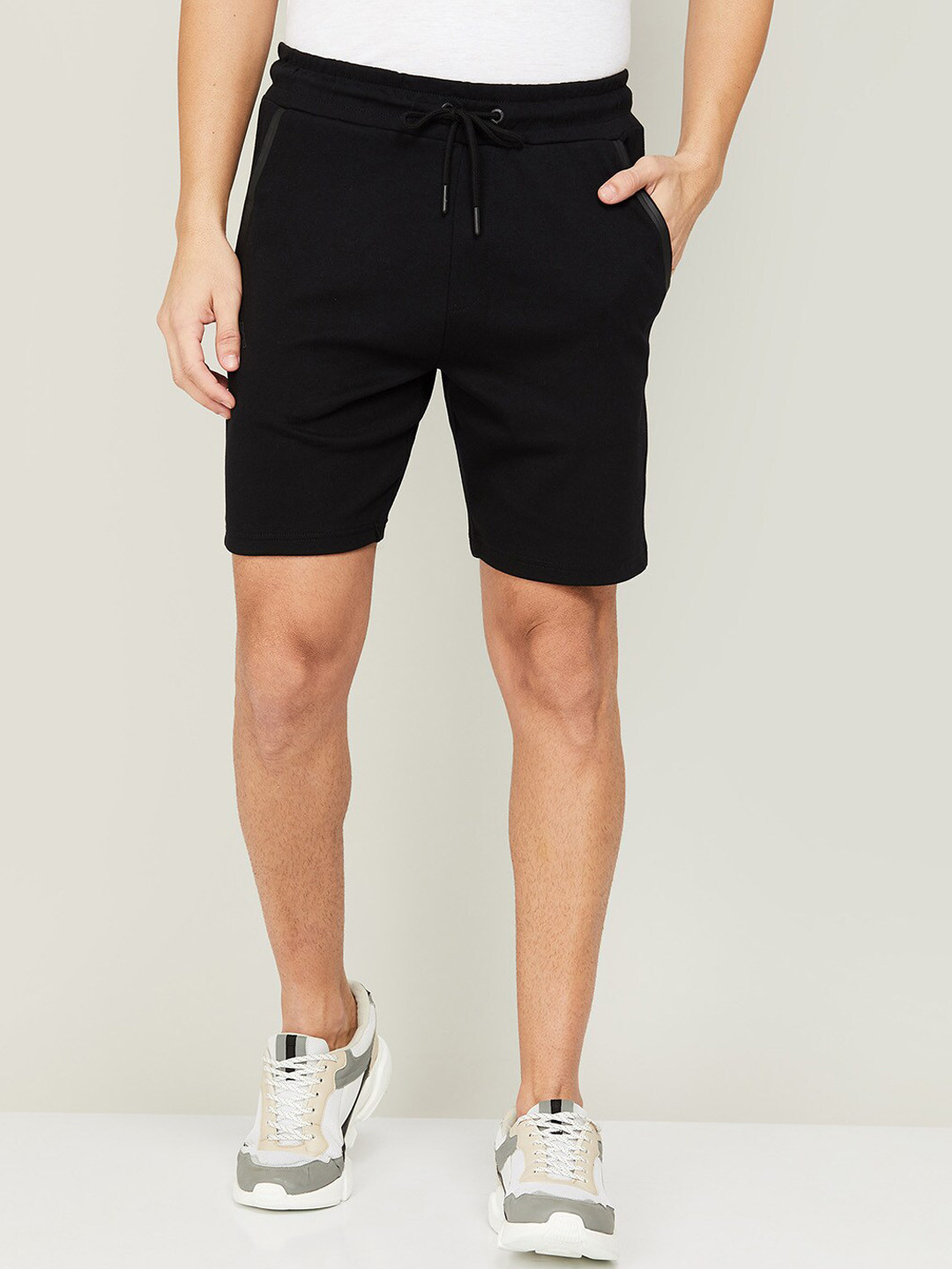 

Kappa Men Black Training or Gym Sports Short