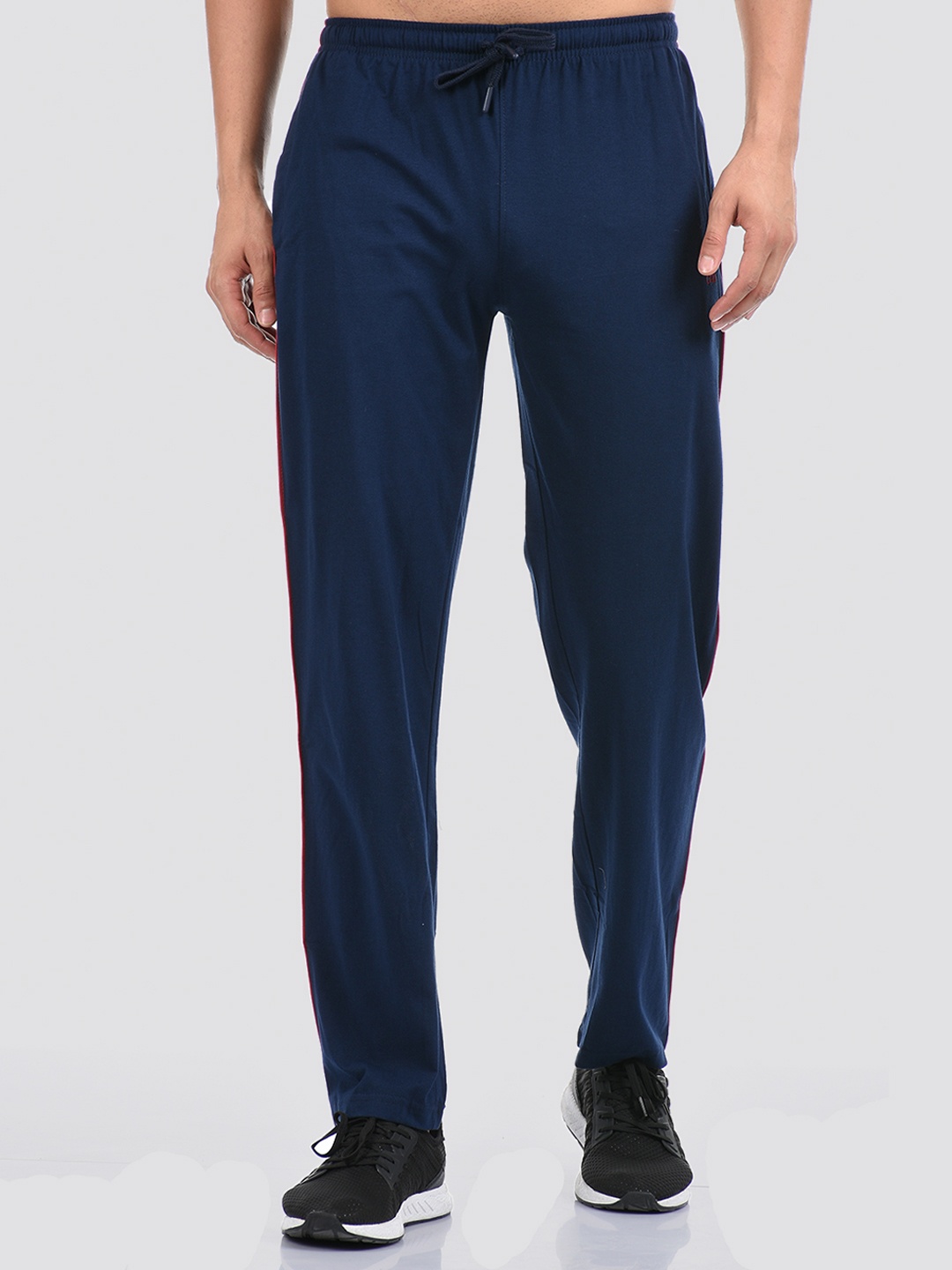 

Cloak & Decker by Monte Carlo Men Blue Solid Track Pant