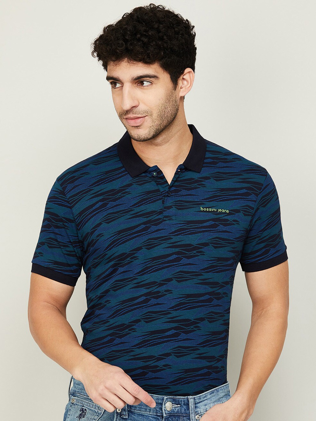 

Bossini Men Blue Printed Pure Cotton Polo Collar Slim Fit T-shirt