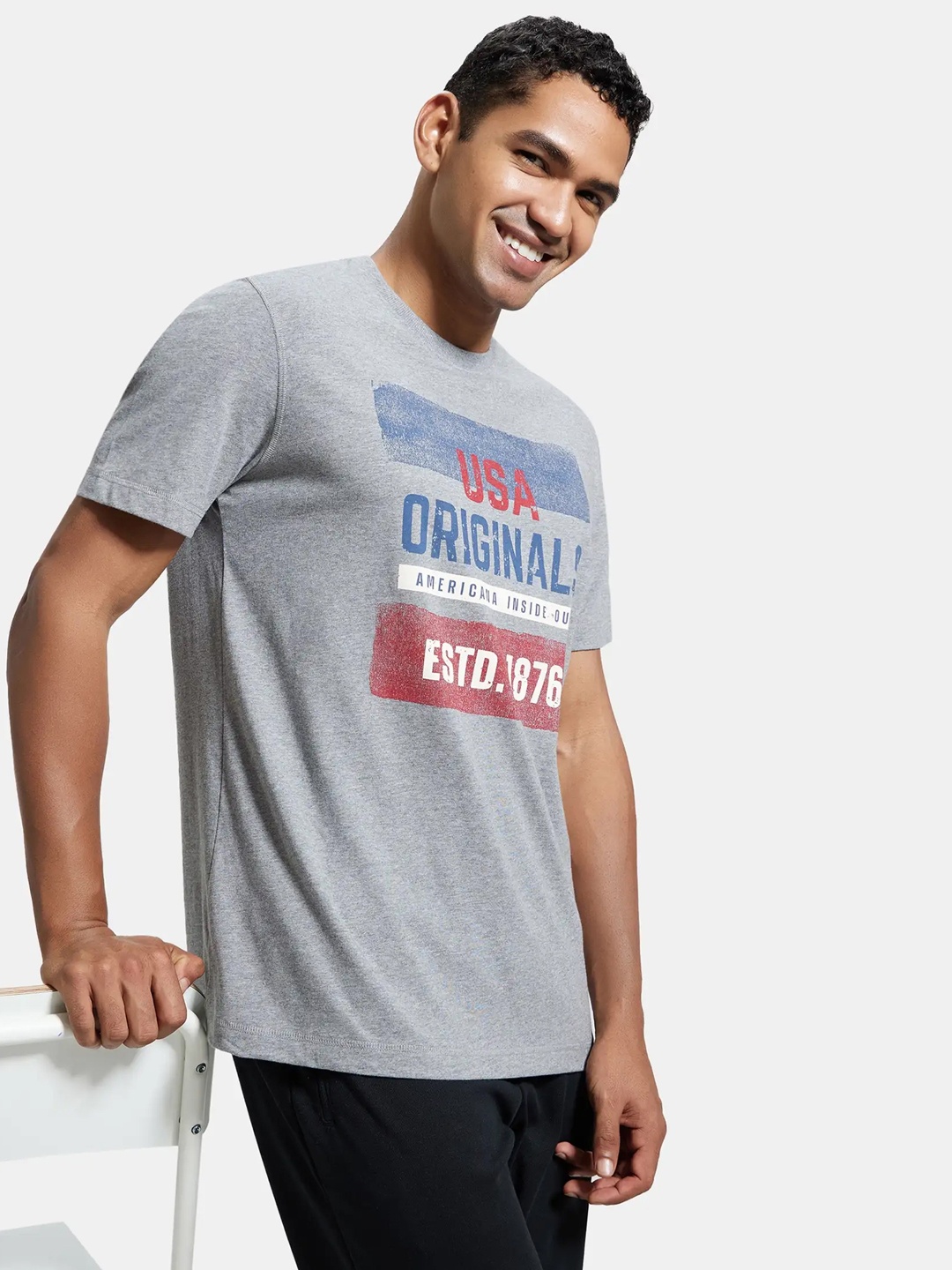 

Jockey Combed Cotton Rich Graphic Round Neck Half Sleeve Tshirt-US81, Grey melange