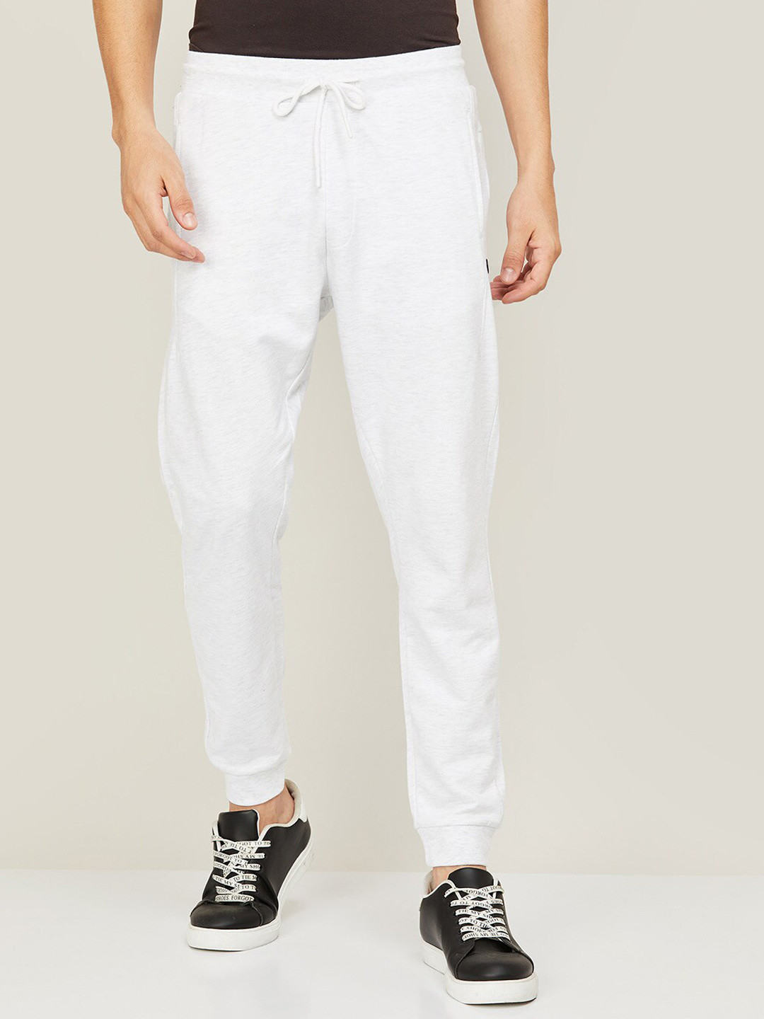 

Bossini Men Grey Solid Cotton Track Pants